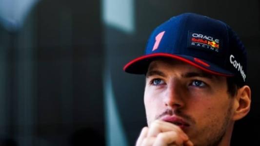 Bicampeão da Fórmula 1, Max Verstappen ainda não viajou para Jeddah