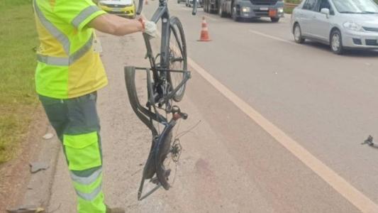 Bicicleta ficou completamente destruída