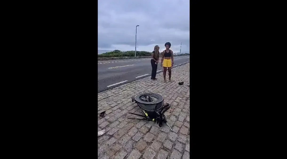 Triatleta é atropelado na Barra da Tijuca, e motorista foge sem prestar socorro