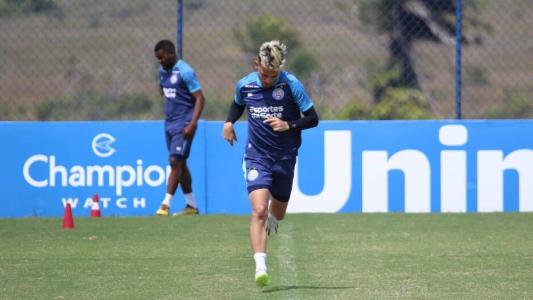 Biel treinou com o restante do elenco nesta quarta-feira (16)