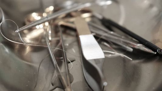 Biomédica é investigada no caso da morte de Íris Martins, em maio