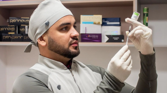 Polícia do Amazonas procura suspeito de matar biomédico em Manaus | CNN Brasil