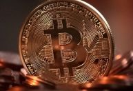 Quem criou o Bitcoin? Nova investigação reacende mistério sobre Satoshi Nakamoto