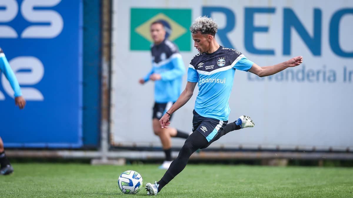 Bitello pode se tornar a quarta maior venda da história do Grêmio; veja lista
