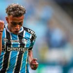 Bitello confirma proposta do Monaco, mas garante foco no Grêmio