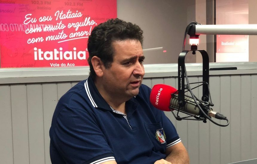 Prefeito de Coronel Fabriciano fala sobre concurso e processo seletivo no município