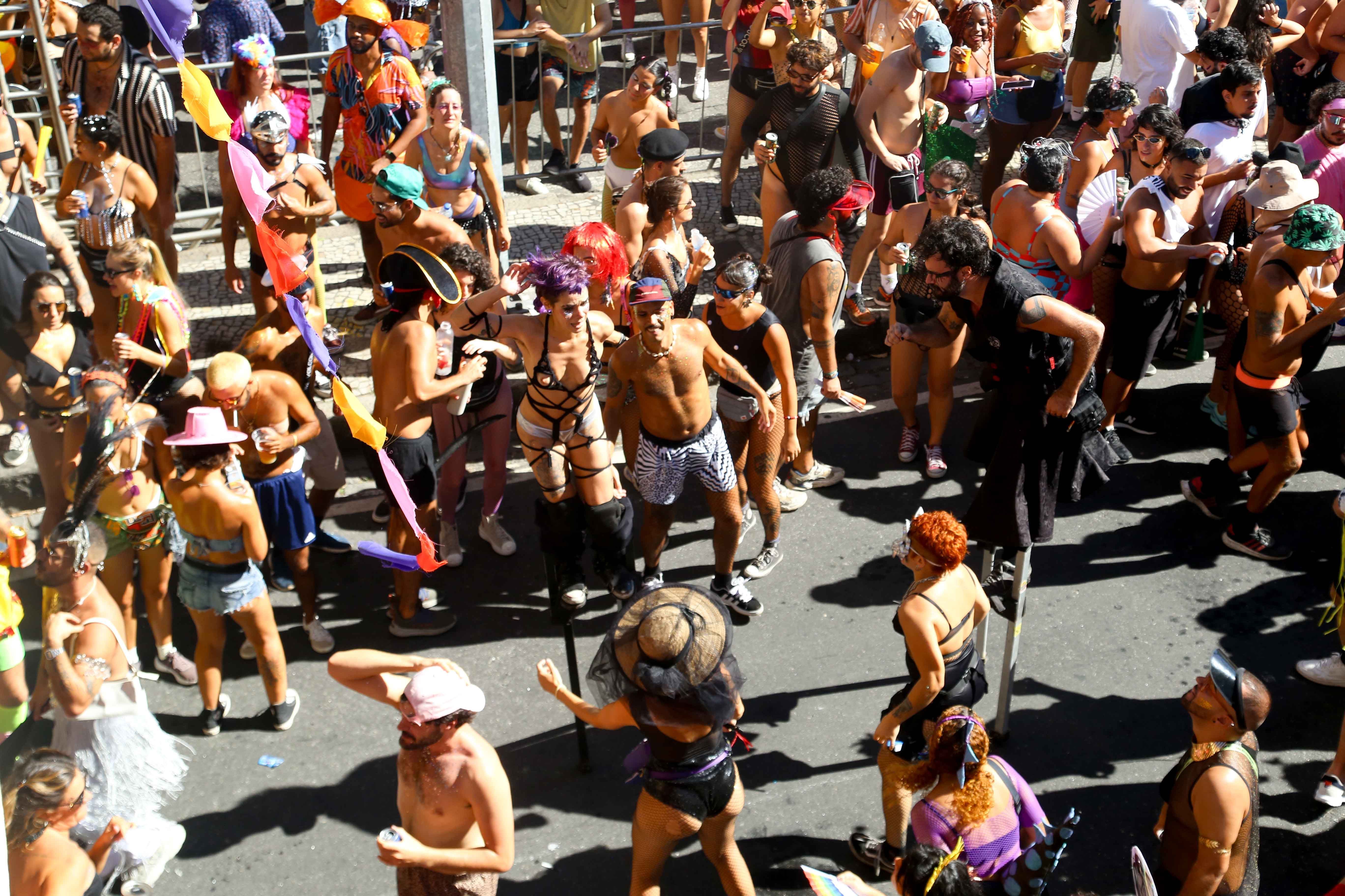 Carnaval no Rio: veja fotos do Cordão do Bola Preta, maior bloco carioca