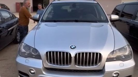 BMW X5 saiu por menos de R$ 15 mil em leilão nos Estados Unidos