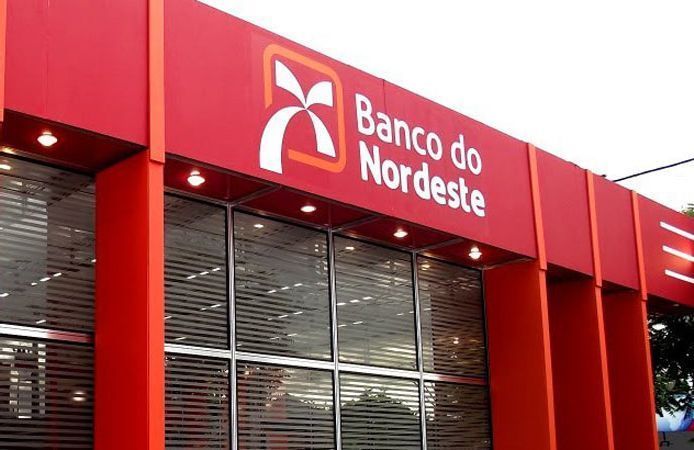 Banco do Nordeste abre concurso para nível médio com salários de R$ 3,7 mil