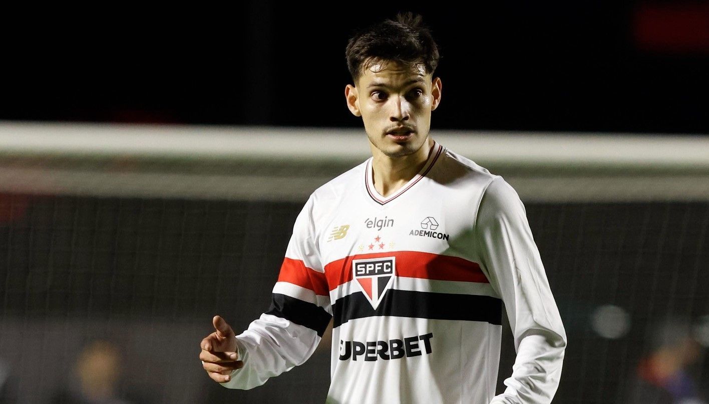 Bobadilla é multado pela Conmebol por caso de xenofobia em jogo do São Paulo