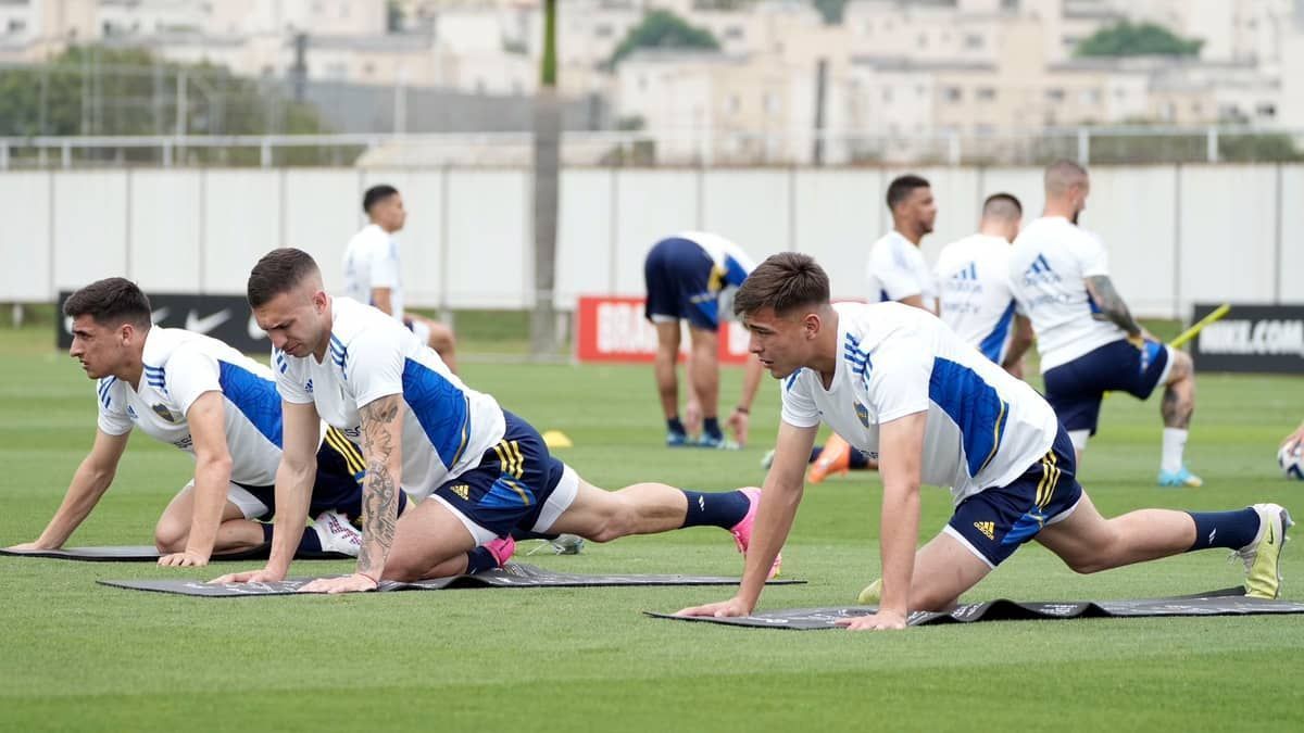 Boca Juniors fecha preparação no CT do Corinthians antes de encarar Palmeiras