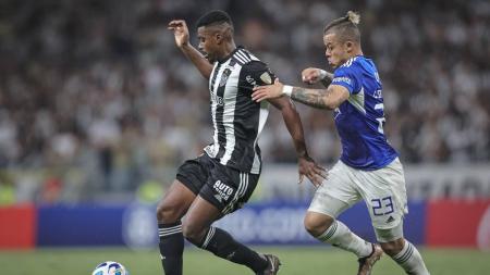 Bolas alçadas na área já castigaram o Atlético na temporada 2023
