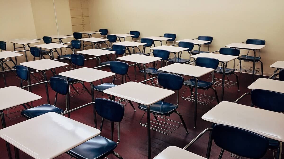Professor é preso suspeito de abusar de alunas em escola de Varginha, no Sul de Minas 