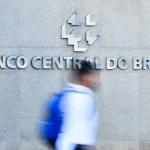 Mercado financeiro projeta inflação de 5% em 2025