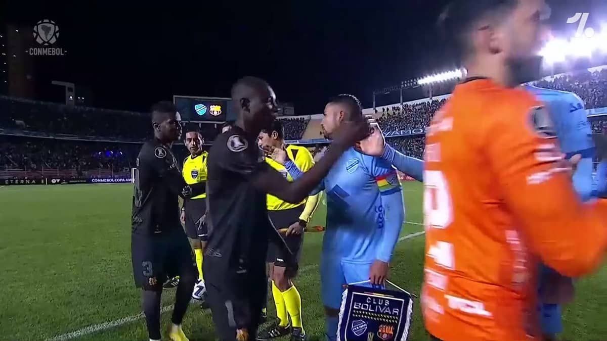 Bolívar vence Barcelona e abre vantagem sobre Palmeiras na Libertadores