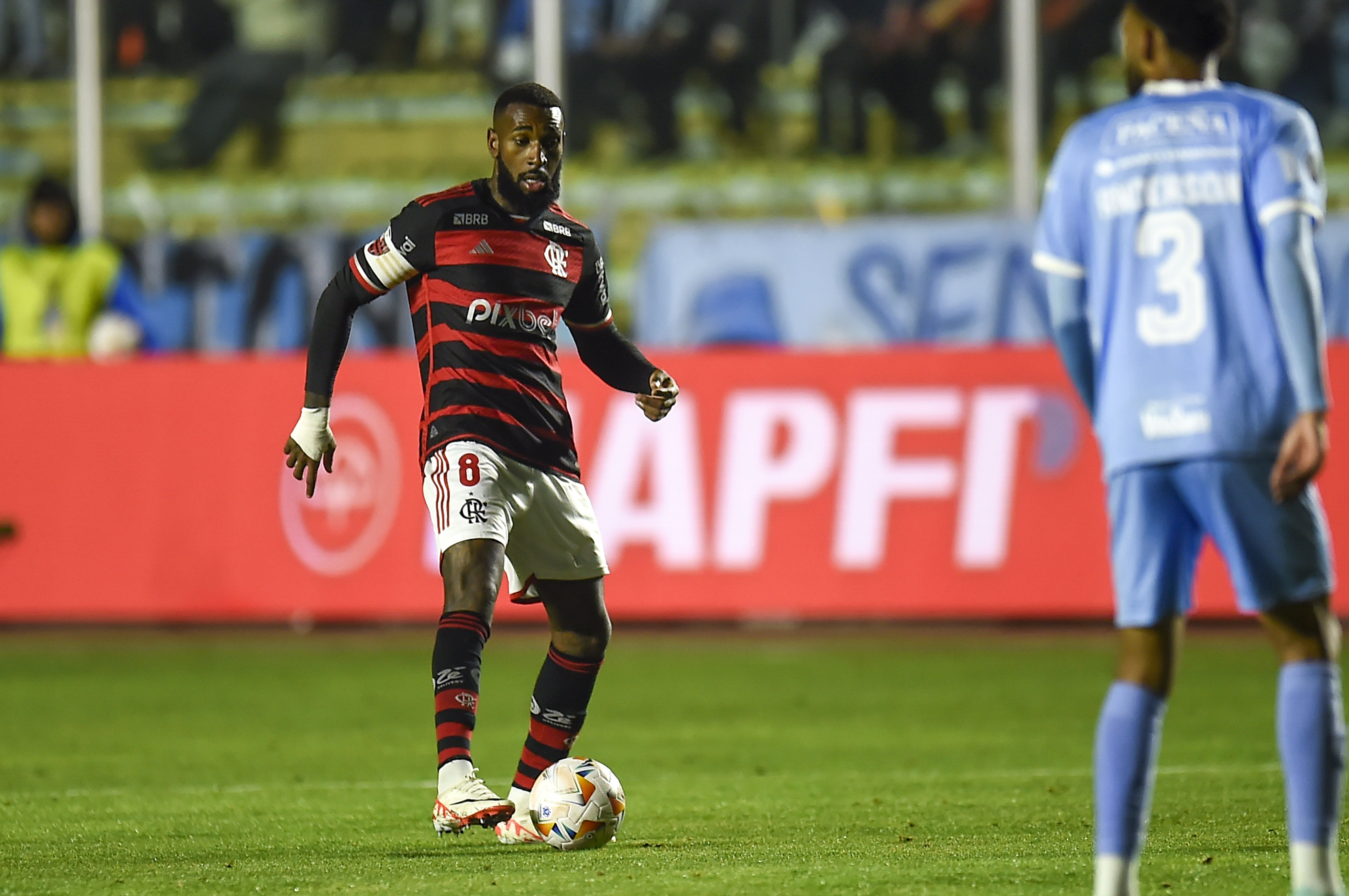 Jogadores do Flamengo valorizam classificação em La Paz: 'É sinistro jogar aqui'