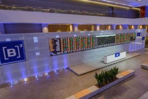 Dólar sobe 8% e Bolsa registra a maior queda desde a pandemia após vitória de Lula