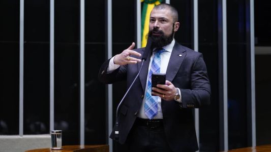 Bolsonarista, Bilynskyj fez críticas à política armamentista do governo Lula