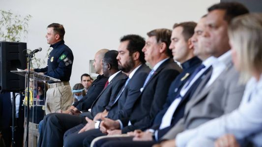 Bolsonaristas defendem ex-diretor da PRF após prisão: "Está sofrendo real violência política".