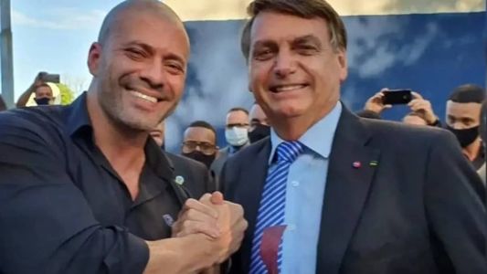 Bolsonaro concedeu perdão a Daniel SIlveira, condenado à prisão pelo STF