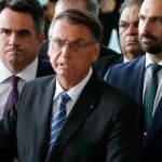 Deputado pede a embaixada dos EUA que investigue suposta fraude em visto de Bolsonaro