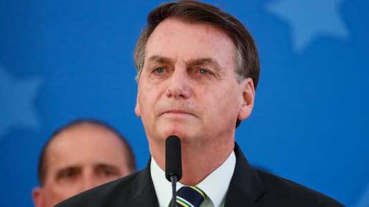 Bolsonaro embarca para o Brasil na noite desta quarta-feira (29)