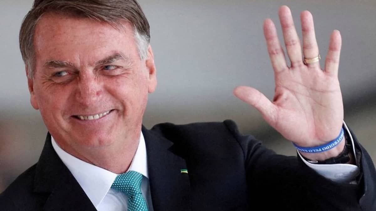 Bolsonaro: 'sou italiano. Com pouquíssima burocracia teria cidadania plena'