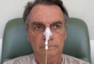 Bolsonaro inicia reabilitação após cirurgia e segue internado em Brasília