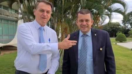 Bolsonaro-Max-Guilherme-Machado-Moura-1080-848x477.jpeg