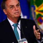 Bolsonaro se reúne com aliados na sede do PL, e defesa pede acesso aos autos