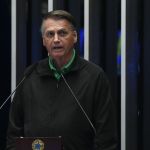 Bolsonaro vai ser preso? Especialista vê medidas de Moraes  como último estágio antes da 'cadeia'