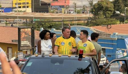 Jair Bolsonaro participou de carreata ao lado de Junio Amaral, candidato do PL à Prefeitura de Contagem