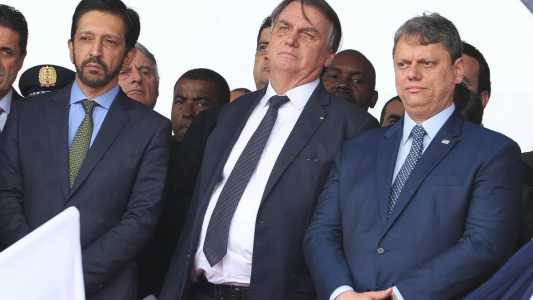 Bolsonaro, Tarcísio e Ricardo Nunes se reúnem hoje para discutir sobre eleições municipais.
