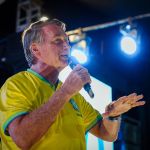 Bolsonaro na Papudinha: oposição pede prisão domiciliar, e base de Lula comemora