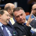 Advogados de Bolsonaro pedem a Moraes autorização para visita nesta quarta