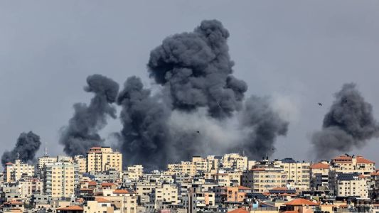 Bombardeios em Gaza no primeiro fim de semana da guerra