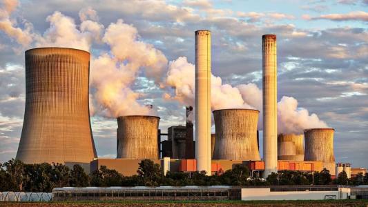 Bombardeios podem afetar maior usina nuclear da Europa