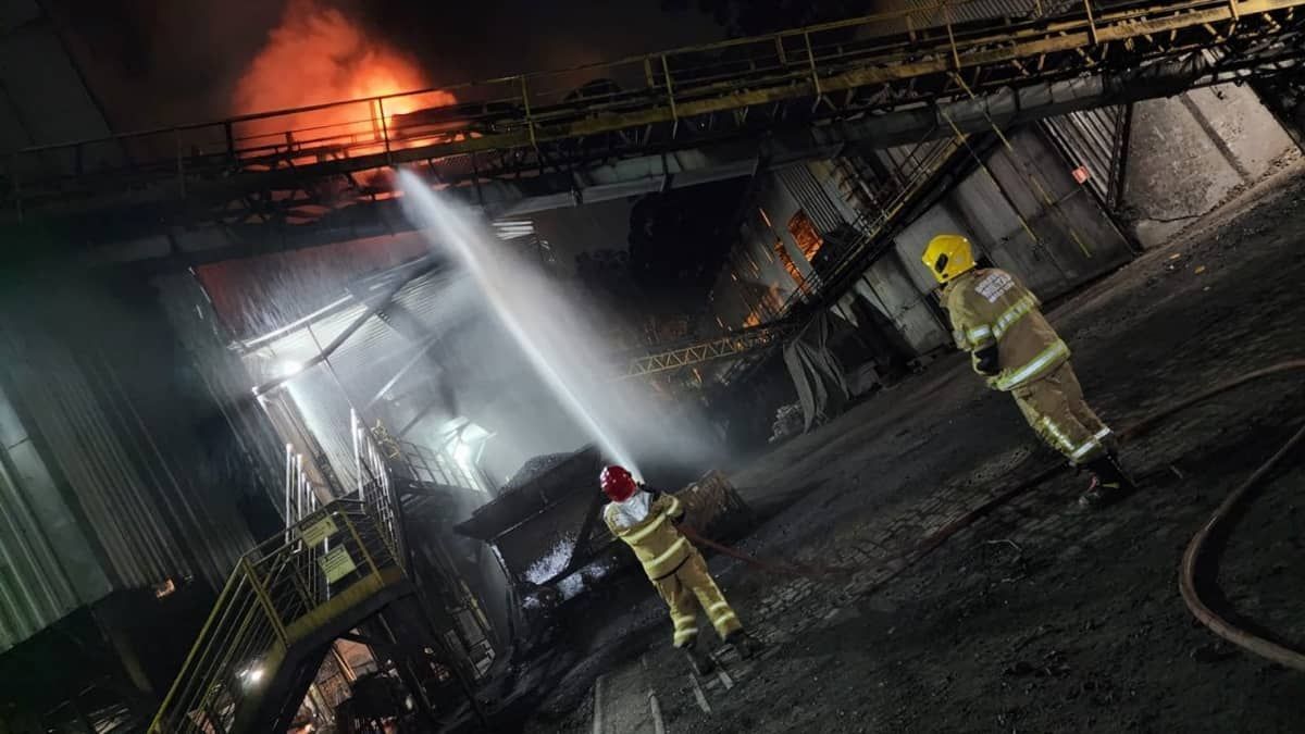 Incêndio destrói equipamentos de metalúrgica em Conselheiro Lafaiete