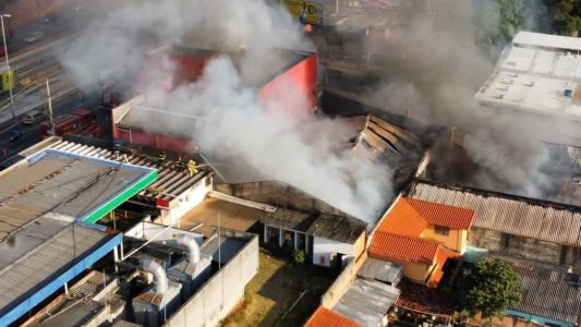Bombeiros começam trabalho de rescaldo