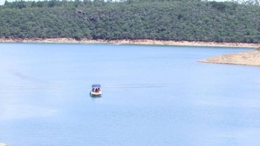 Bombeiros fazem buscas nesta manhã