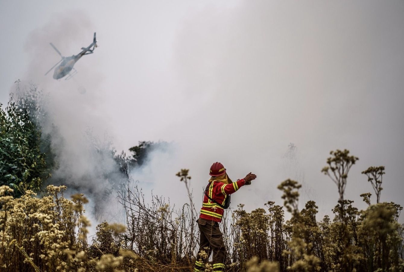 Mortos em incêndios no Chile chegam a 64 em maior tragédia desde terremoto de 2010