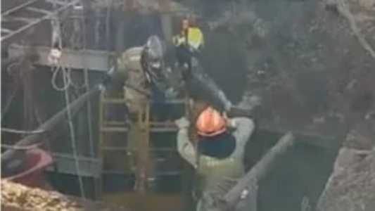Bombeiros precisaram de três horas para retirar corpo dos destroços