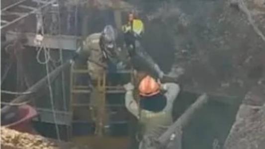 Bombeiros precisaram de três horas para retirar corpo dos destroços