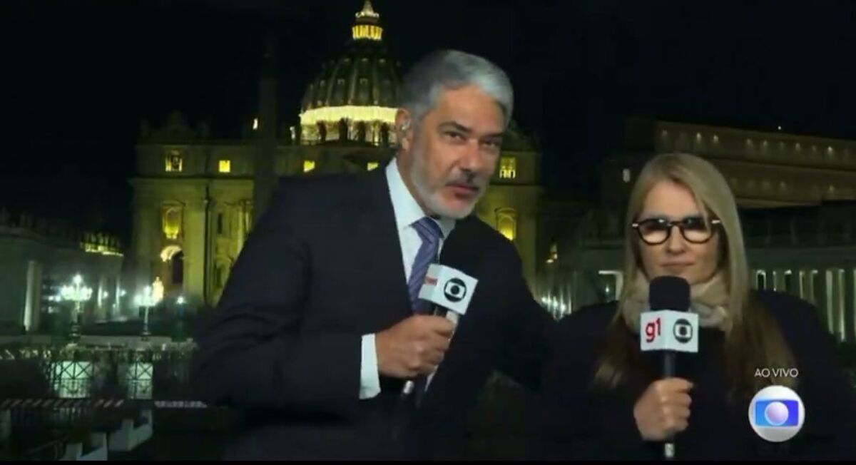 Web observa 'clima tenso' entre William Bonner e Ilze Scamparini no Vaticano