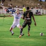 Fortaleza só empata com Botafogo-PB e vê Bahia disparar em grupo do Nordestão