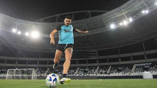 Botafogo conta com Tiquinho Soares para voltar a vencer no Campeonato Brasileiro