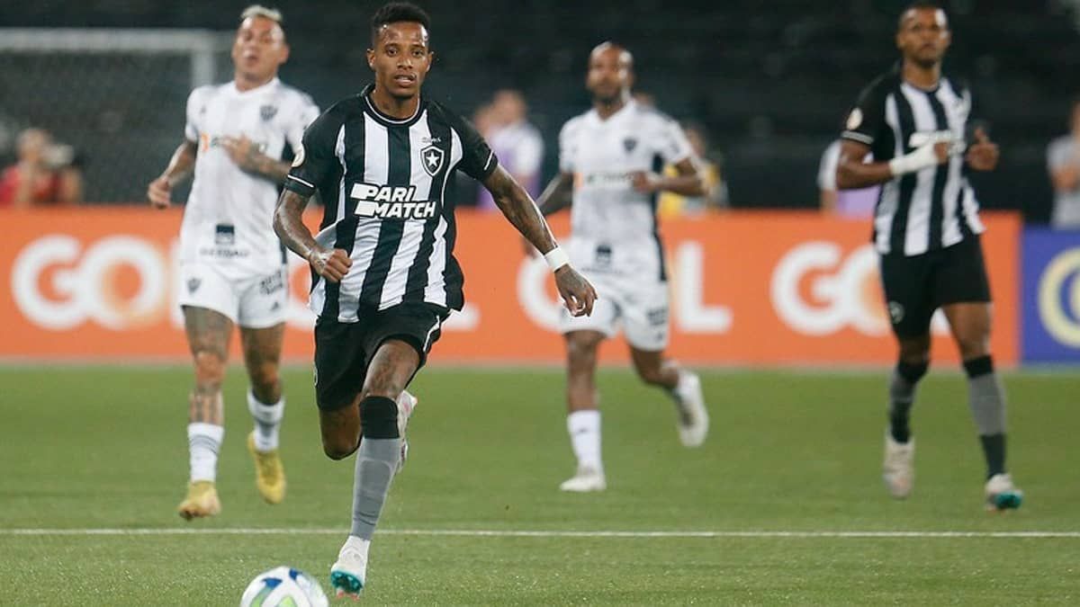 Após vencer Atlético, Botafogo tem maior série invicta do ano