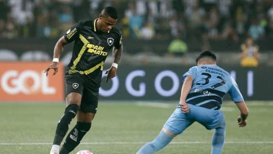 Botafogo e Athletico voltam a se enfrentar neste domingo (22), no Nilton Santos