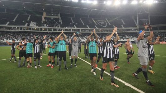 Botafogo e Bahia se enfrentam nesta segunda-feira