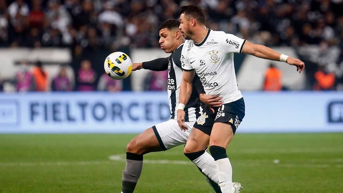 Botafogo x Corinthians: prováveis escalações para o jogo do Brasileirão
